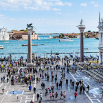 Tourists Are About To Literally Take Over Venice - Worldcrunch